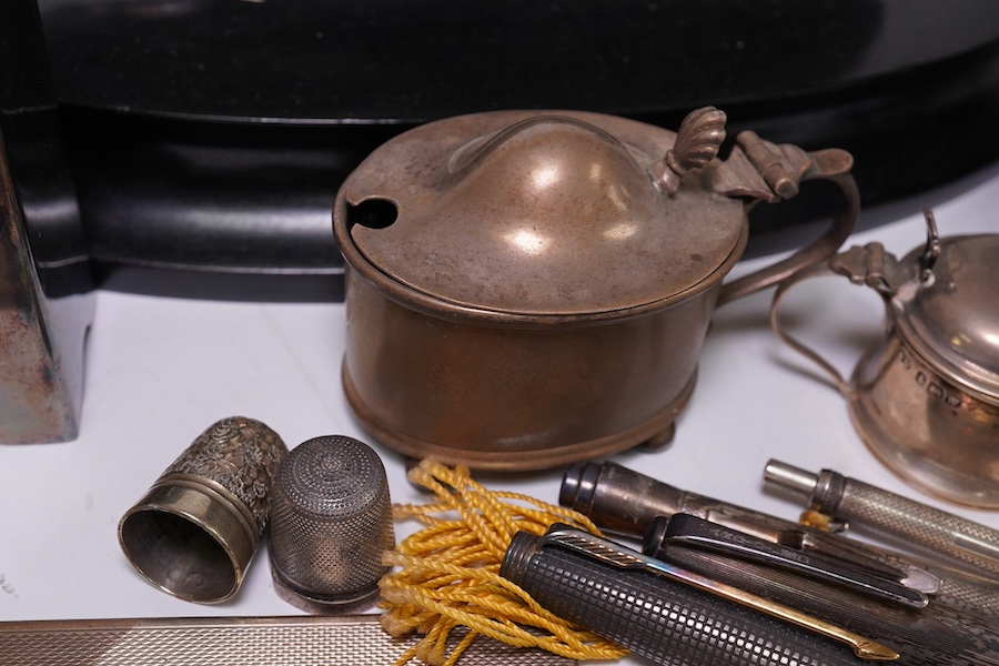 A small quantity of silver and other collectibles, including an Edwardian silver sugar bowl, William Henry Sparrow, Birmingham, 1904, diameter 12.6cm, a continental 800 standard white metal model of a longboat, a George